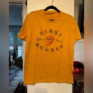 *NWT* GAP Rolling Stones Beast of Burden Tee size Small